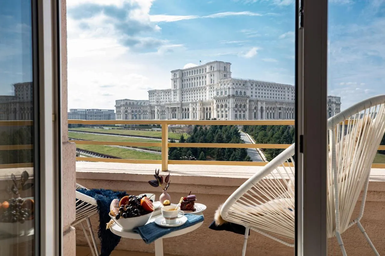 Qult - Monarch Apartment Bucharest Romania